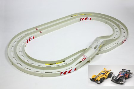 Tamiya 94679 - JR Oval Home Circuit - w/Neo Falcon & Savanna Leo