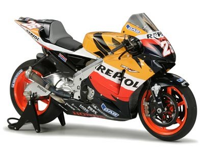 Tamiya 14106 - Repsol RC211V \'06