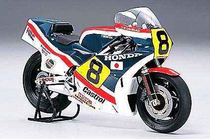 Tamiya 21048 - Honda NS500 \'83 No.8 Finish