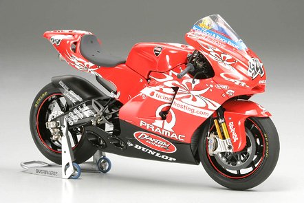 Tamiya 21049 - D\'Antin Pramac Ducati Finish